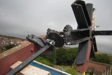 Photograph showing mechanism before restoration Photograph showing mechanism before restoration